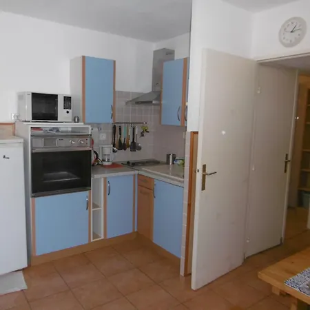 Familial Piscine, Parking, Proche - Ideal 4 Pers, Budget Serre, - Fr-1-796-58