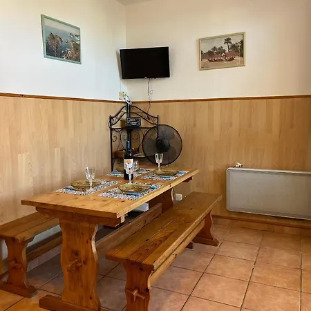 Familial Piscine, Parking, Proche - Ideal 4 Pers, Budget Serre, - Fr-1-796-58 شقة