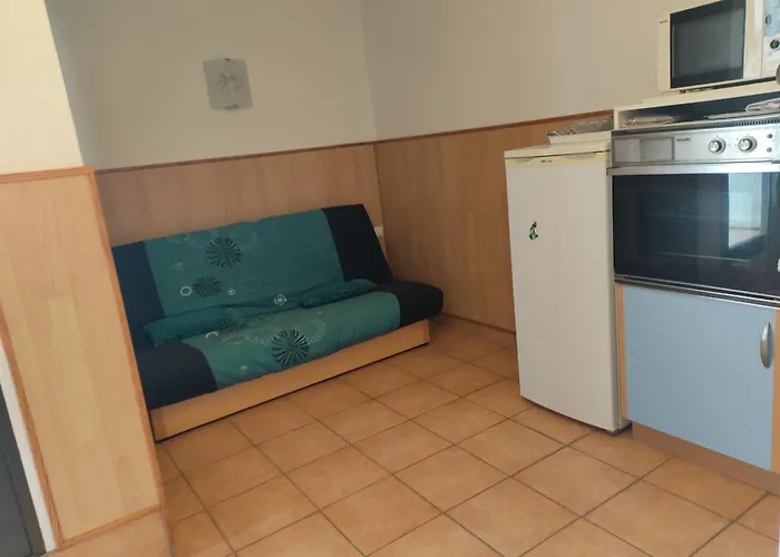 Familial Piscine, Parking, Proche - Ideal 4 Pers, Budget Serre, - Fr-1-796-58 Apartmán